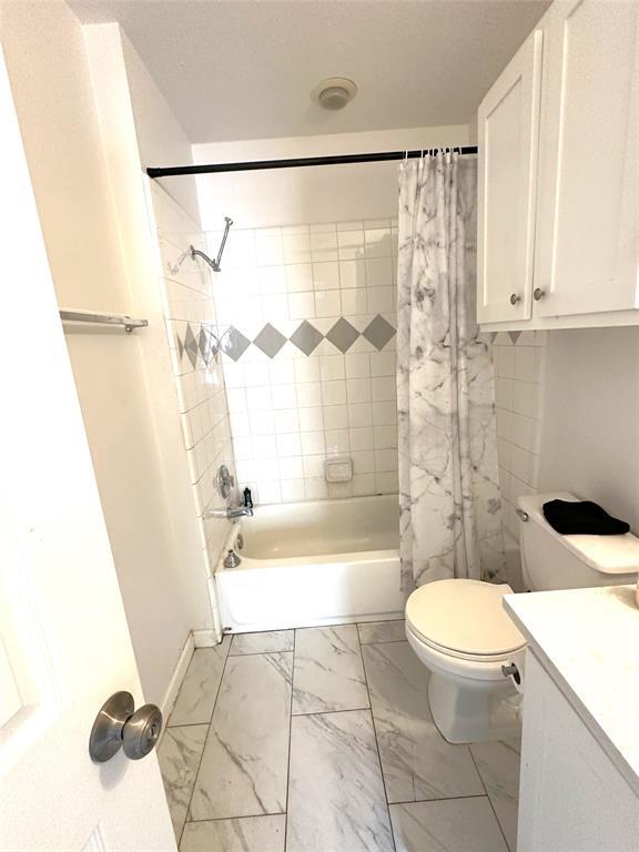 Building Photo - 13609 Letti Ln