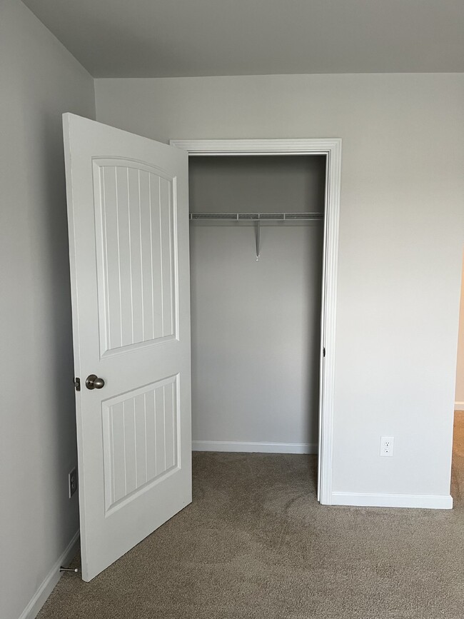 Building Photo - 7213 Carrie Ct