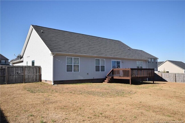 Building Photo - 45 Eisenhower Ct