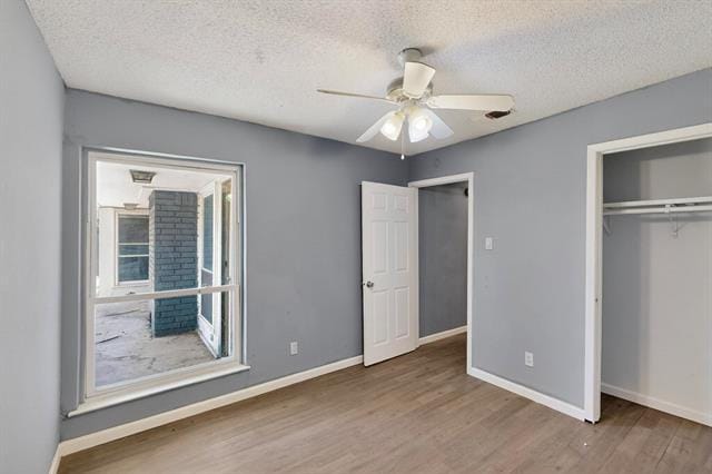 Building Photo - 2211 Sierra Dr