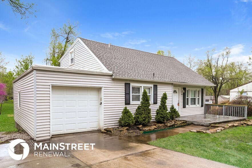 Building Photo - 5417 Woodson Rd