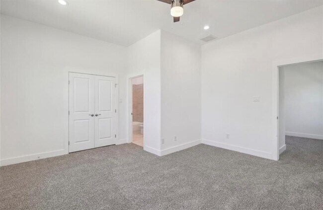 Building Photo - 4514 Galesburg St