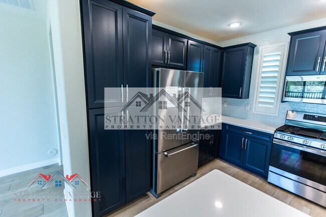 Building Photo - 5100 E Rancho Paloma Dr