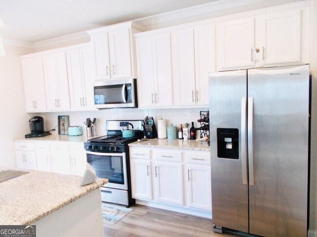 Building Photo - 612 Auburn Crossing Dr