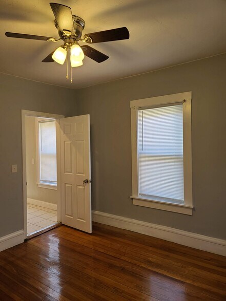 Building Photo - 194 Howard St