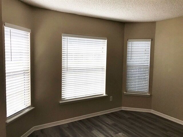 Building Photo - 3080 Golden Pond Blvd
