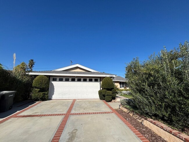 Building Photo - Beautiful home in the city of Orange.