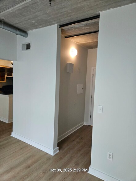 Building Photo - 800 Peachtree St NE