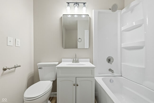 Building Photo - 2908 S Walcott St