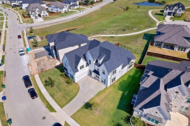 Building Photo - 2820 Shadybrook Dr