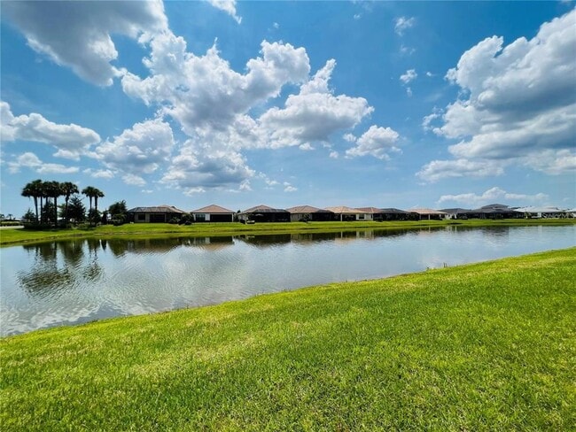 Building Photo - 5284 Barnett Cir