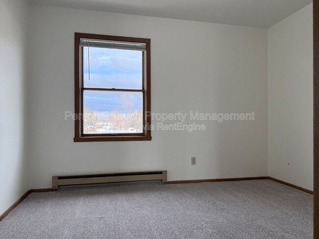 Building Photo - 1003 19th St SW