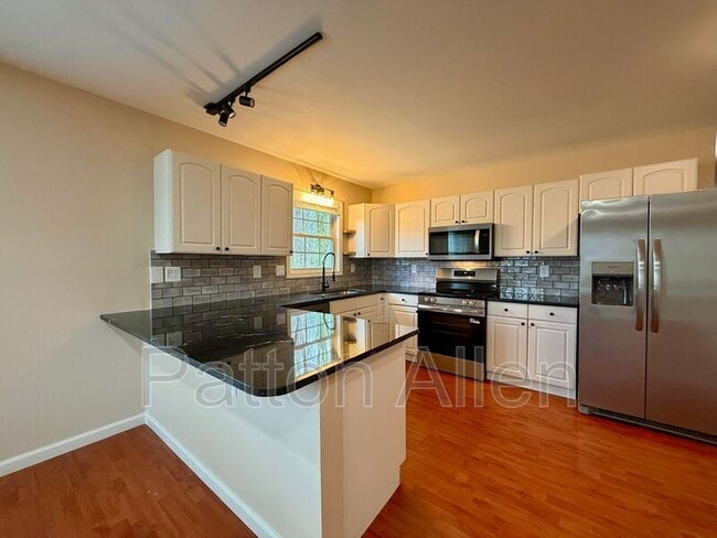 Building Photo - 51 Argyle Ln