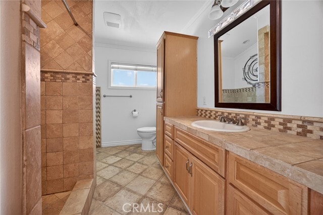 Building Photo - 5761 Stradella Rd