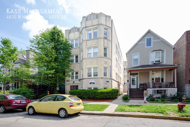 Building Photo - 4835 N Hoyne Ave