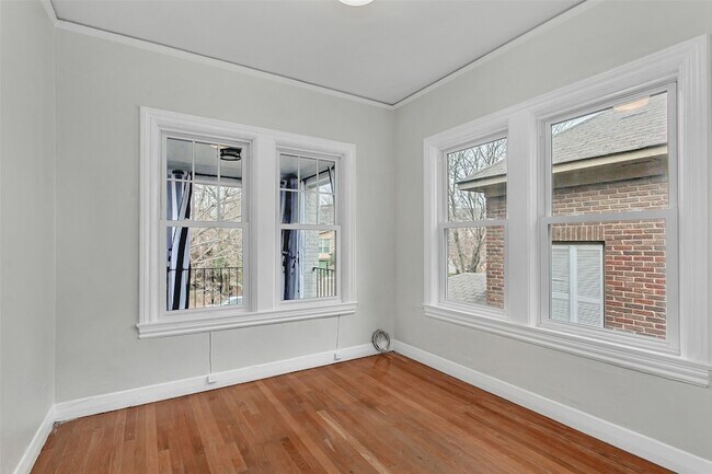 Building Photo - 4204 Prescott Ave