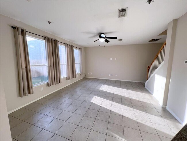 Building Photo - 5323 Brookway Dr