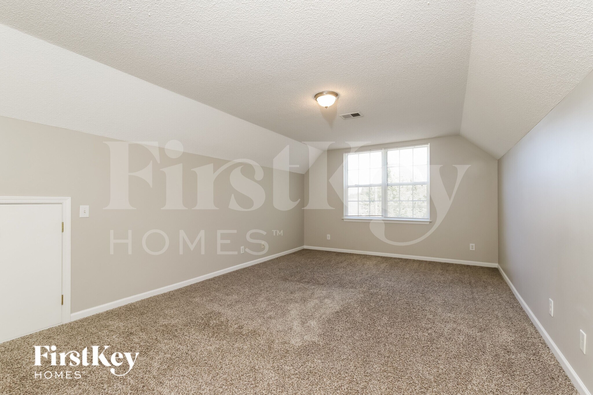 Building Photo - 668 Pecan Ridge Cir