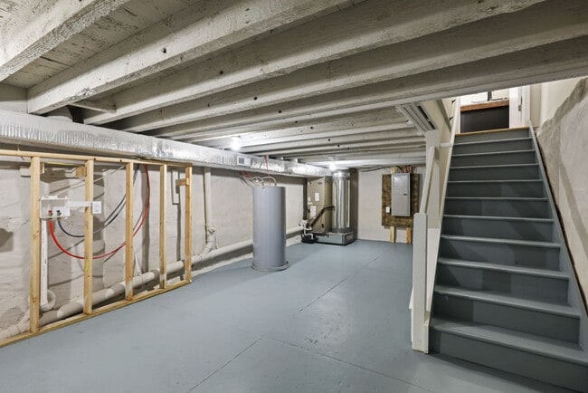 Building Photo - ??? NEWLY UPDATED, 3BED & 1BATH HOME LOCATED NEAR TEMPLE HOSPITAL / MEDICAL CENTER ???