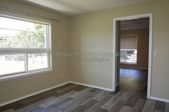 Building Photo - 1737 NW 64th St