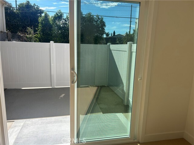 Building Photo - 11052 Emelita St