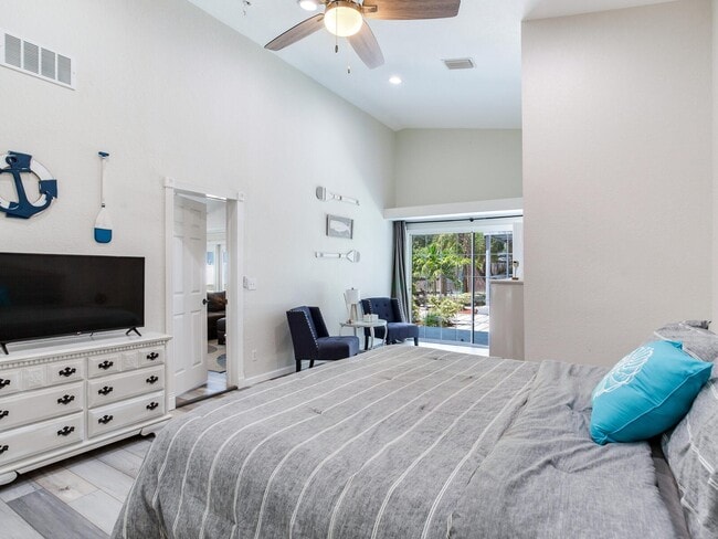 Building Photo - 6501 64th Ave N