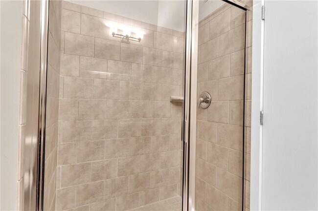 Building Photo - 870 Inman Vlg Pkwy NE