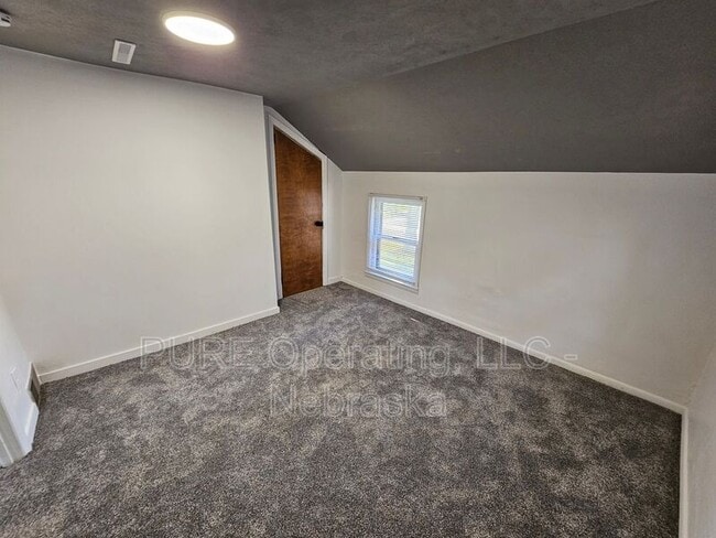 Building Photo - 1809 N 33rd St