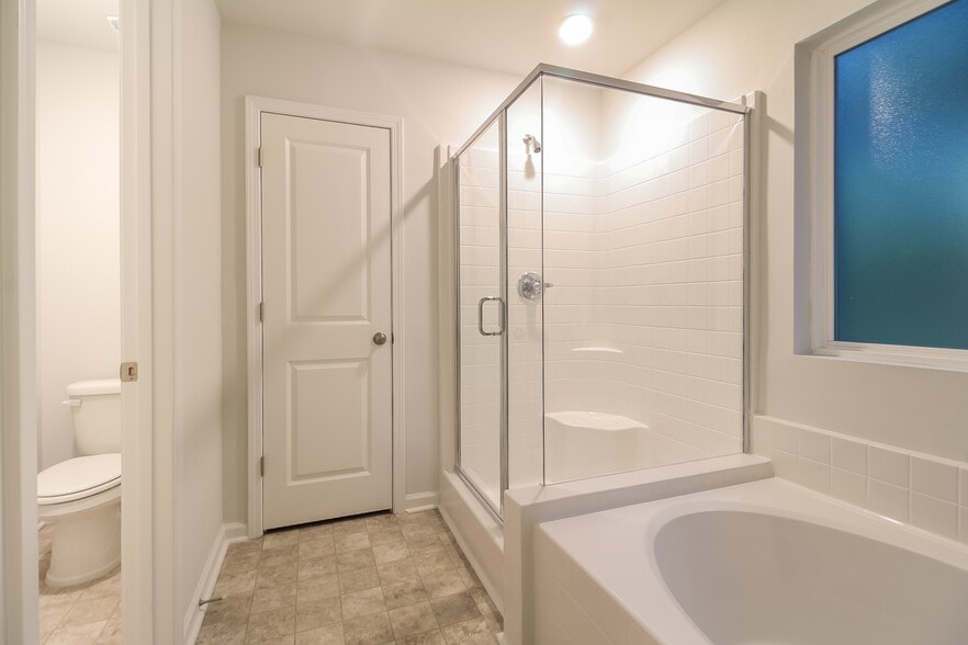 Building Photo - 234 Celebration Ave