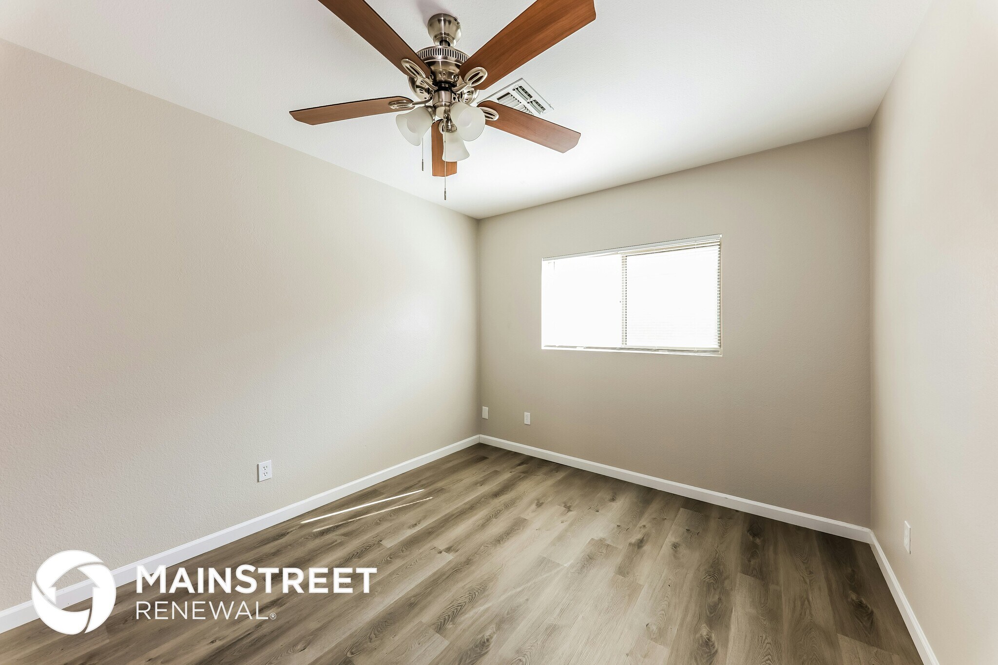 Building Photo - 12804 N B St