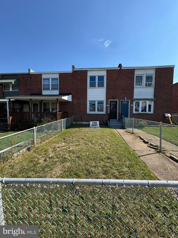 Building Photo - 8031 Wynbrook Rd
