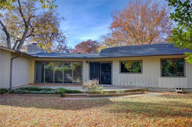 Building Photo - Beautiful Ranch-Style Rental in Marion Gardens!