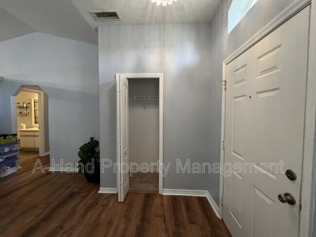 Building Photo - 4104 Cannon Ct