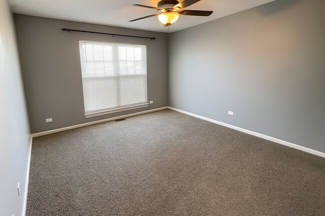 Building Photo - 329 Pinto Dr