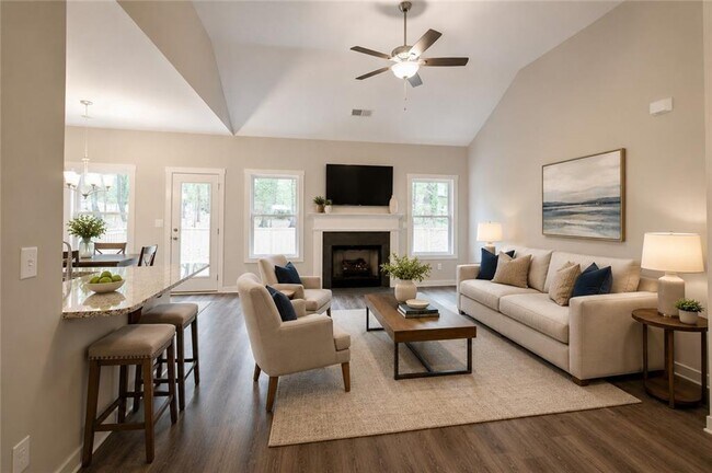 Building Photo - 3709 Centerview Dr