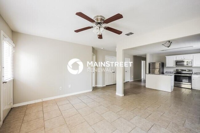 Building Photo - 3 Bedroom Pet-Friendly Home in San Antonio, TX with Main Street Renewal