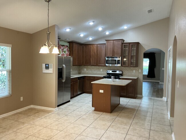 Building Photo - 13684 Chipperfield Ln