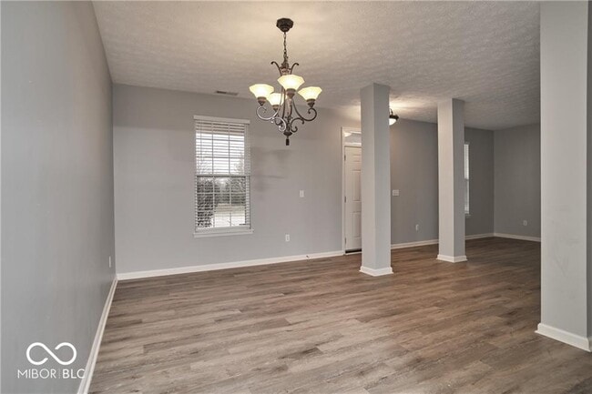 Building Photo - 11080 McDowell Dr