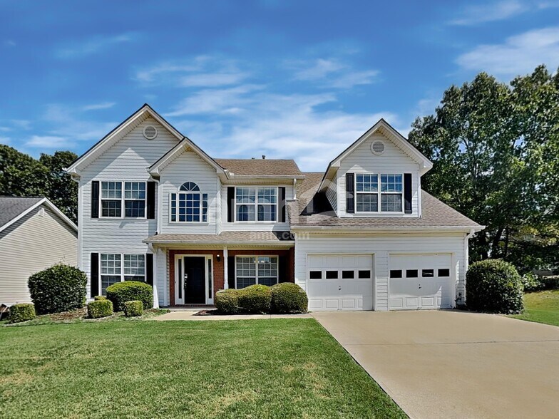 Primary Photo - 1307 Bramlett Forest Ct SE