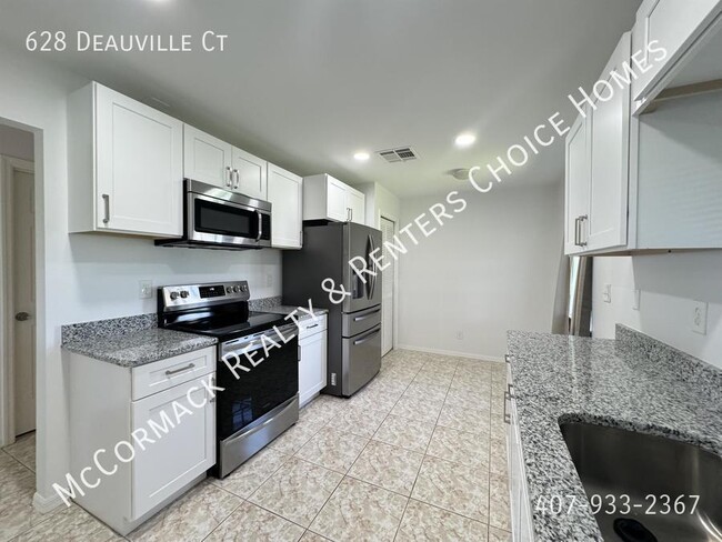 Building Photo - 628 Deauville Ct