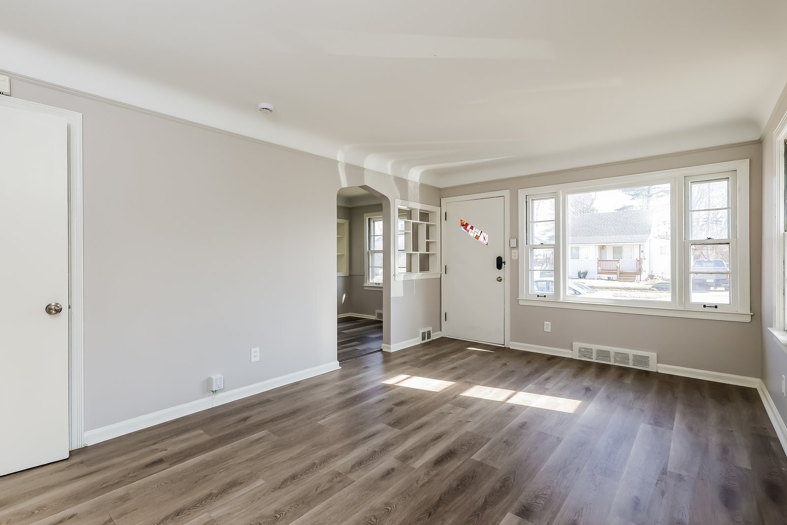 Building Photo - 23035 Donald Ave