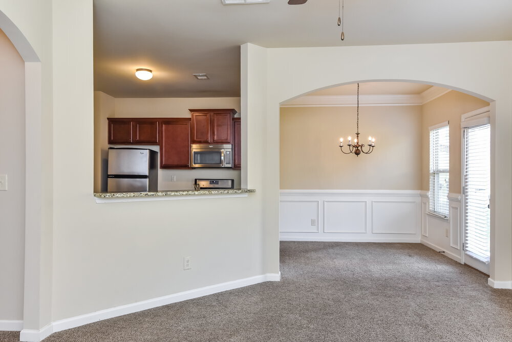 Building Photo - 2325 Morgan Farm Dr