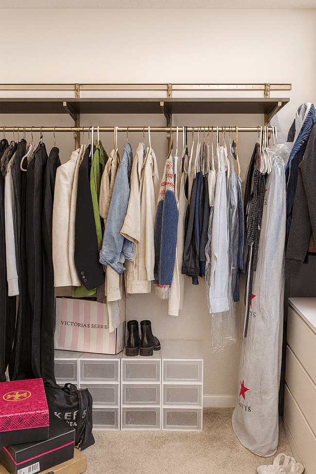 Building Photo - 2568 Racher Dr