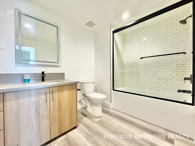 Building Photo - 11155 Huston St