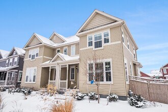 Building Photo - "Spacious 4-Bedroom Duplex Oasis with 3 Full Baths in Erie, CO - Your Perfect Home Awaits!"