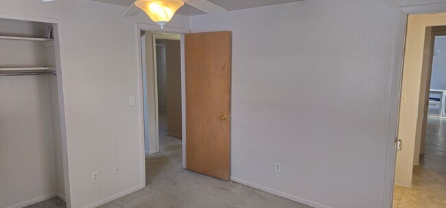 Building Photo - 3725 Chancellor Dr