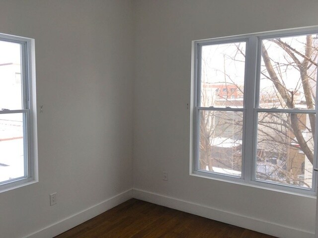 Building Photo - 58-25 Myrtle Ave