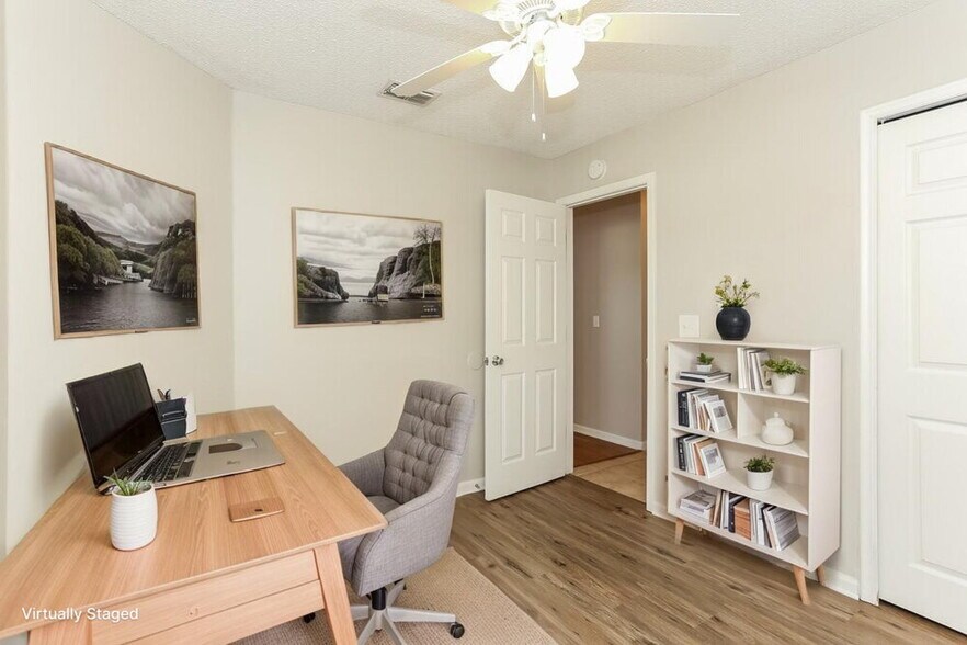 Building Photo - 12327 Sondra Cove Ct