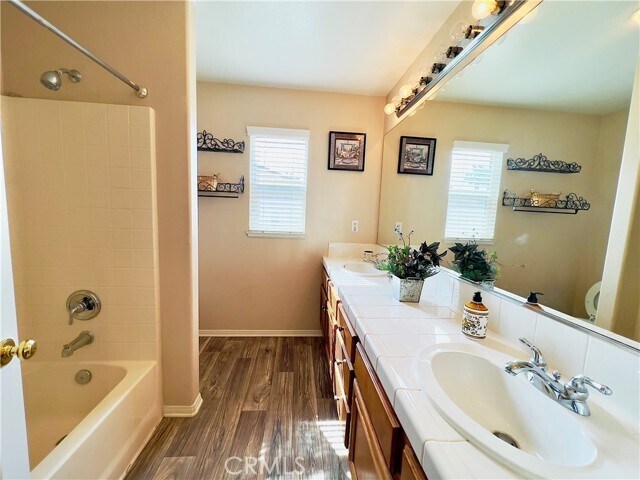 Building Photo - 17231 Greentree Dr