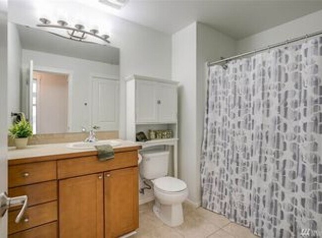 Building Photo - 4050 S 212th Ct